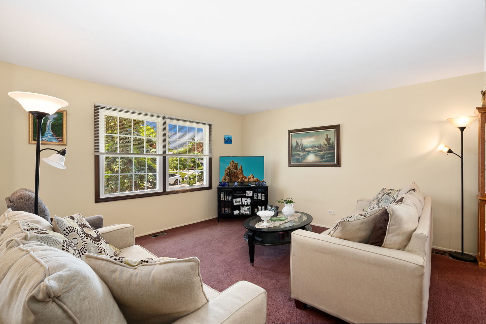 Homes for sale in Hoffman Estates, IL | 1140 Rosedale Ln, Hoffman Estates, IL 60169 | MLS# 12659065