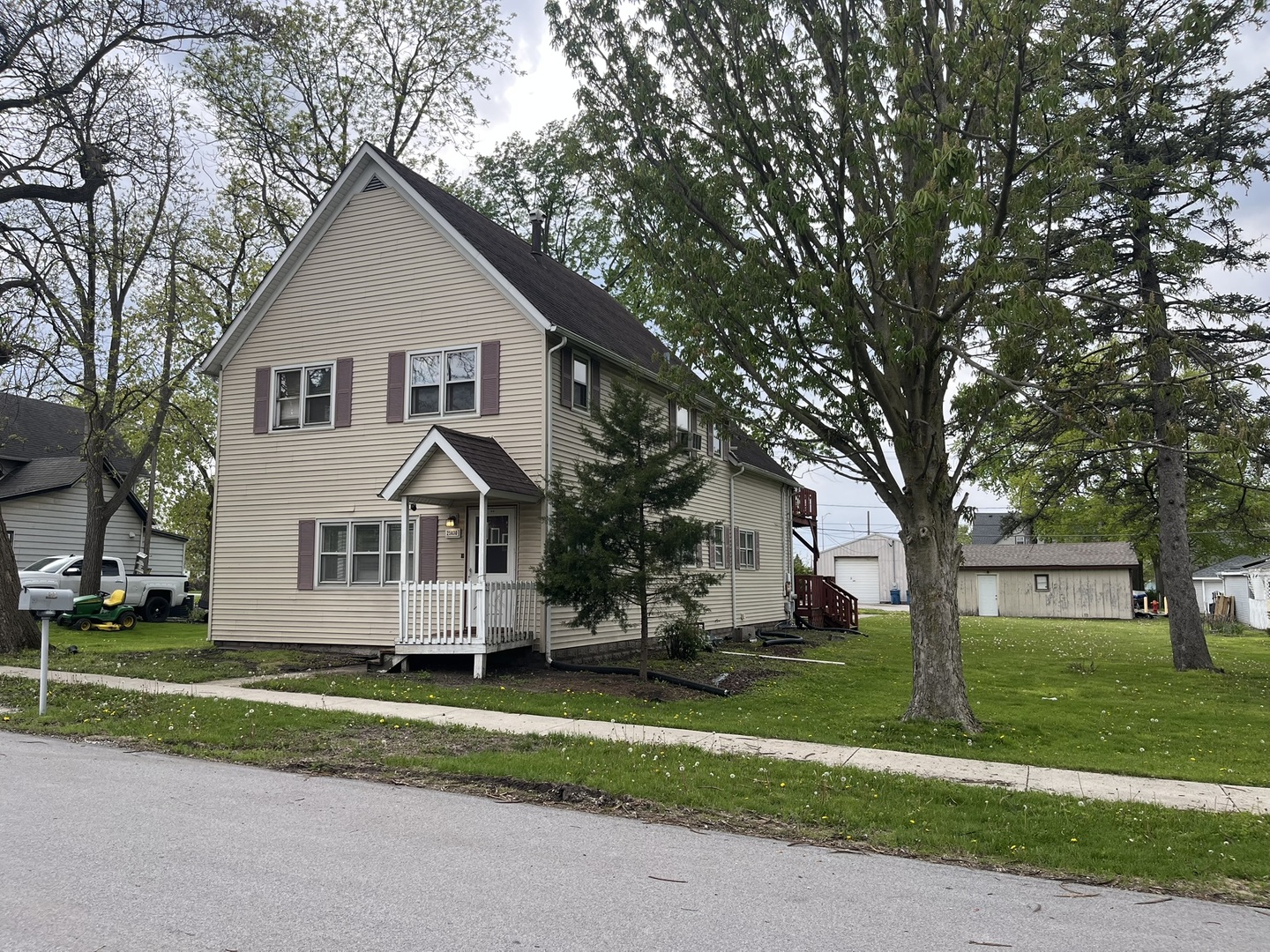 Homes for sale in Monee, IL | 25830 S Chestnut Rd, Monee, IL 60449 | MLS# 12659191