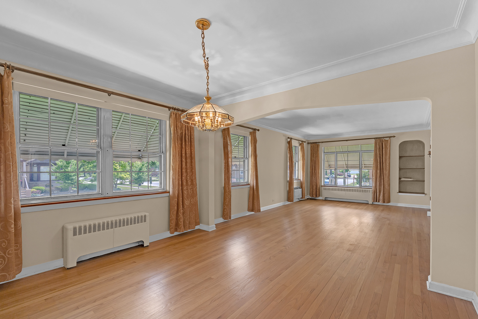 Homes for sale in Elmwood Park, IL | 2001 N 73Rd Ct, Elmwood Park, IL 60707 | MLS# 12659302