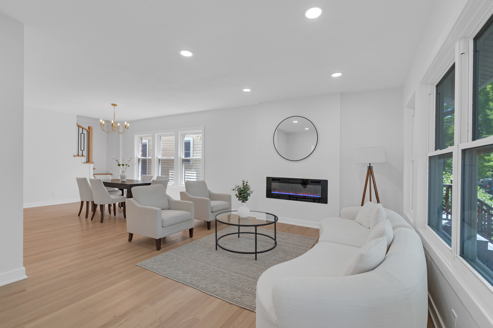 4th image of 5837 N Marmora Ave, Chicago, IL 60646 | MLS# 12659676