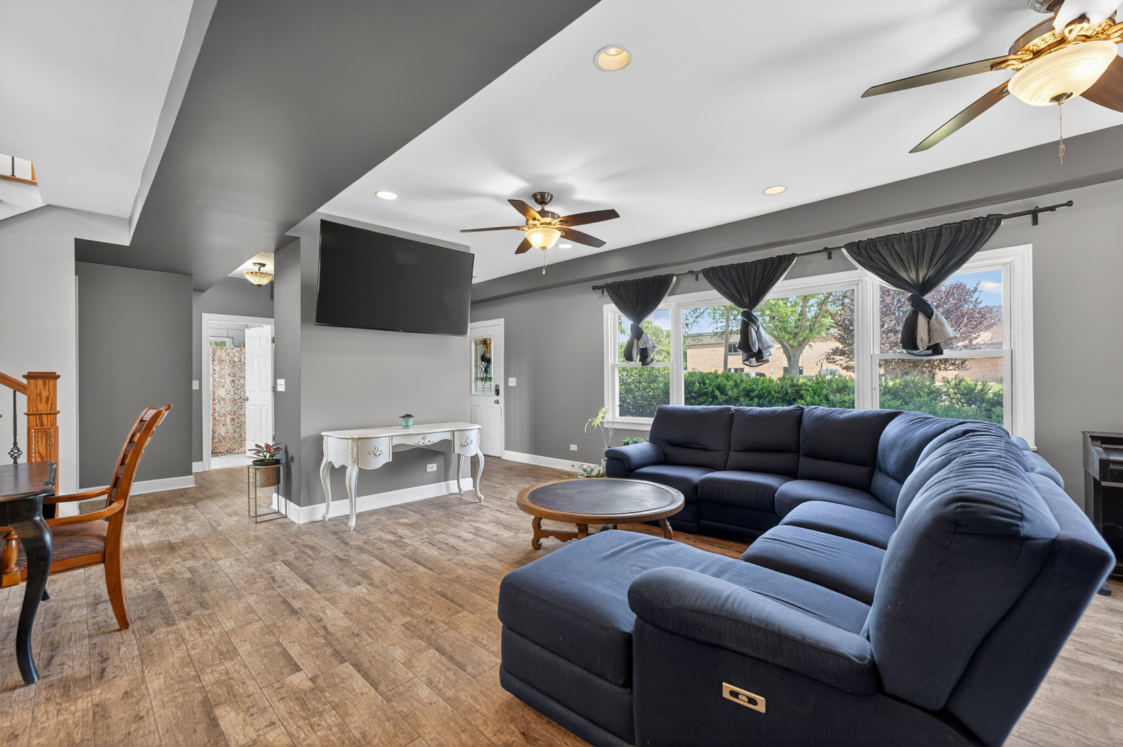 Homes for sale in Lombard, IL | 402 S Ahrens Ave, Lombard, IL 60148 | MLS# 12659843