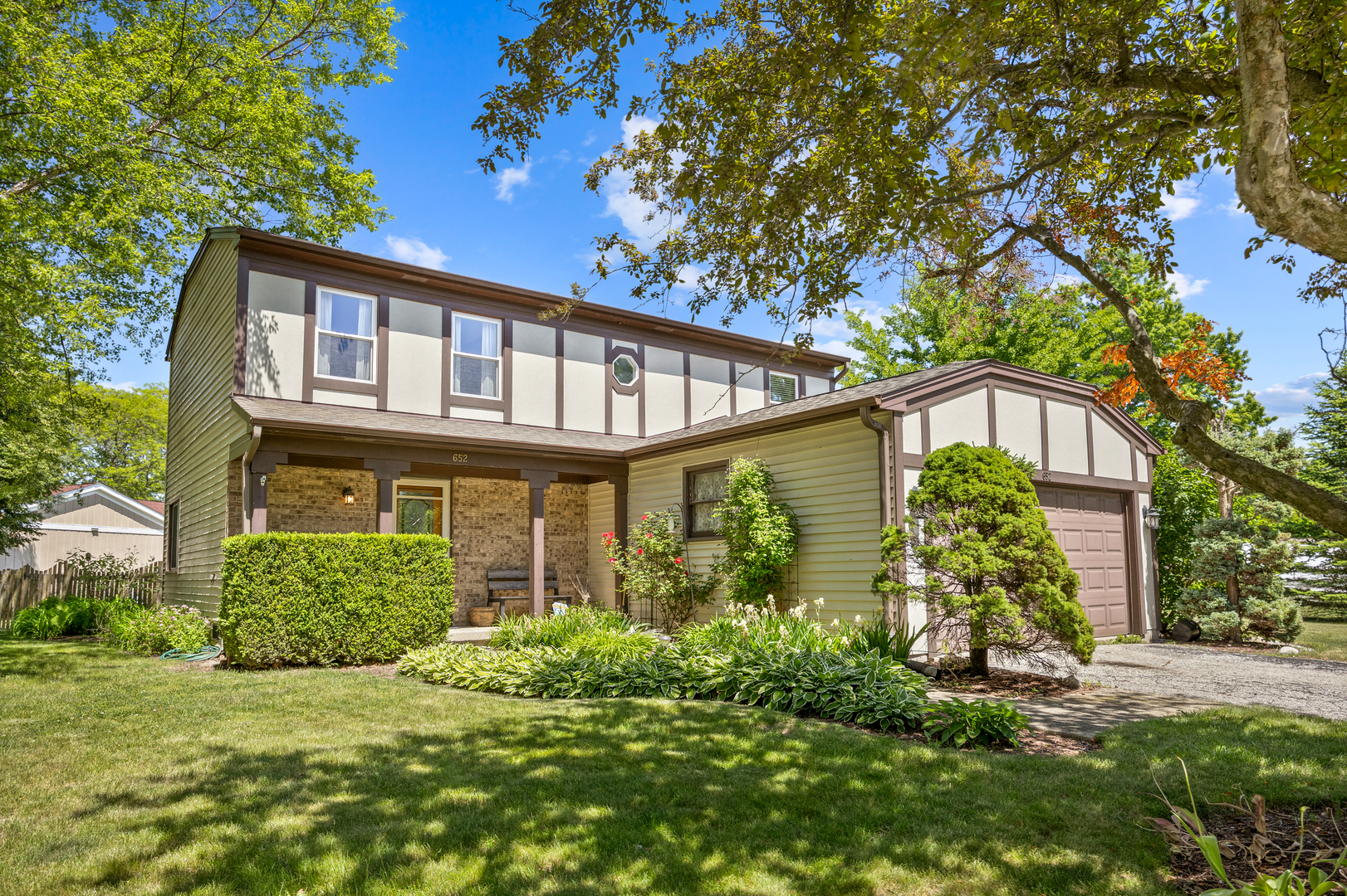 Homes for sale in Vernon Hills, IL | 652 Cherry Valley Rd, Vernon Hills, IL 60061 | MLS# 12659866