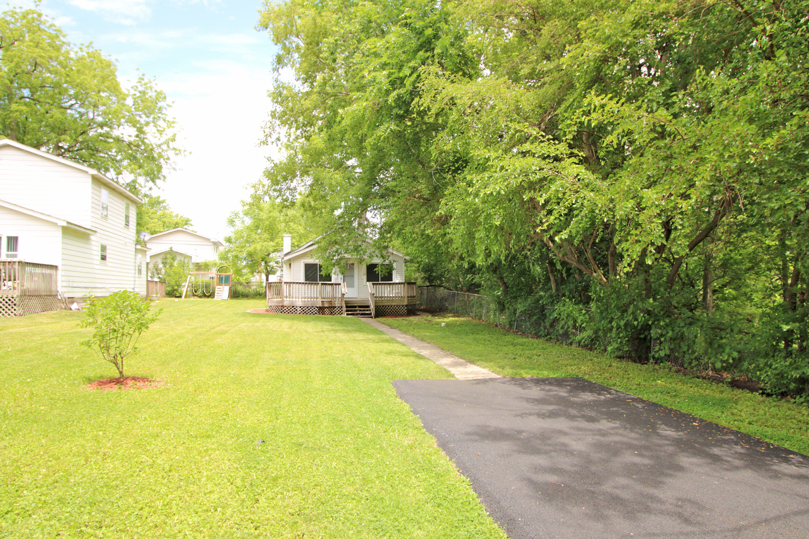 Homes for sale in Round Lake Beach, IL | 338 E Lakeview Ave, Round Lake Beach, IL 60073 | MLS# 12659983