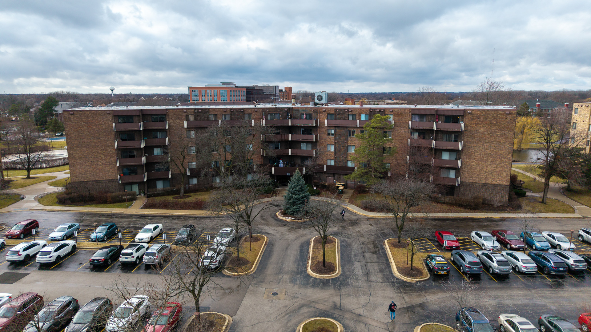 Homes for sale in Elk Grove Village, IL | 840 Wellington Ave, Elk Grove Village, IL 60007