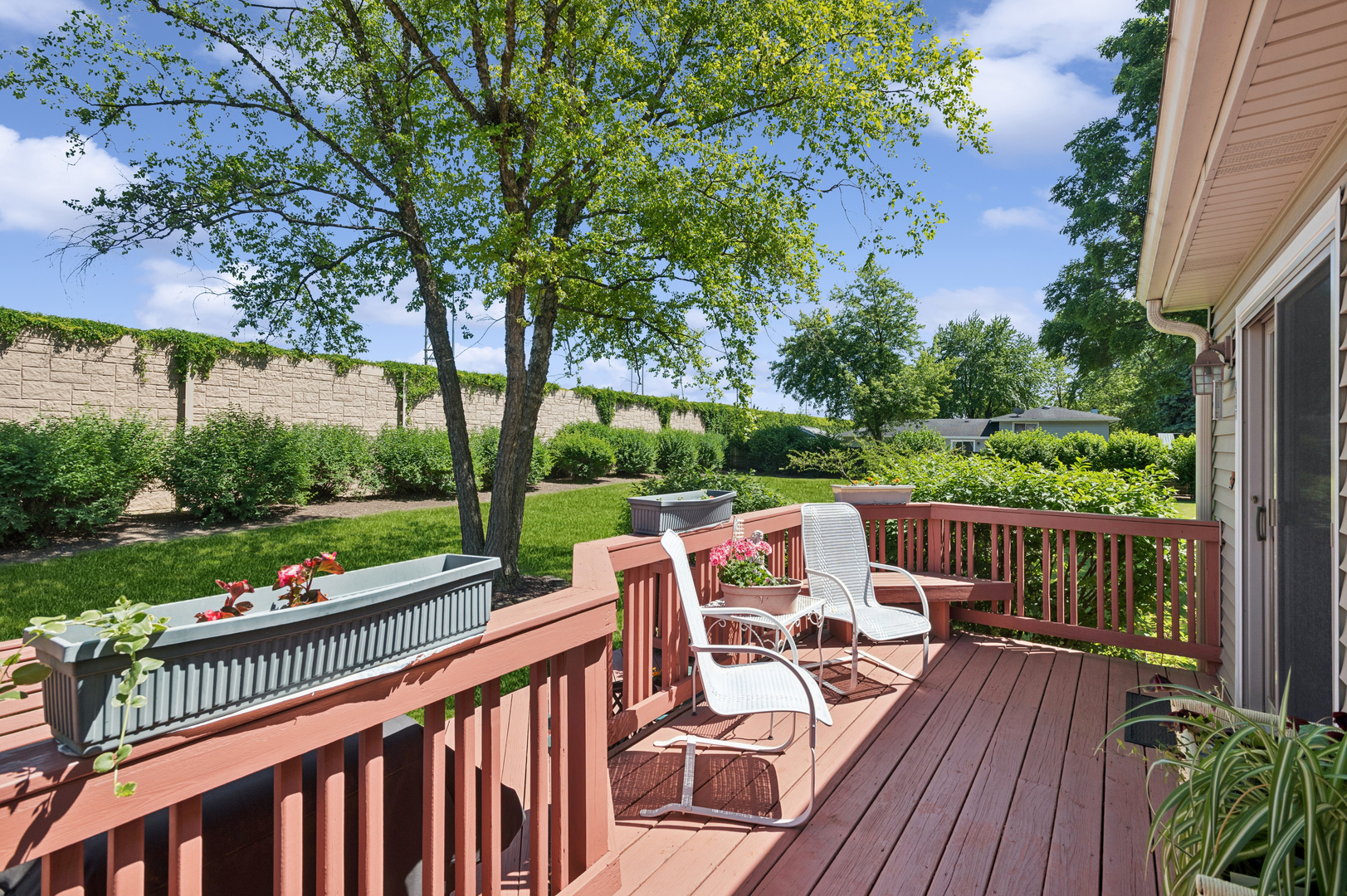 Homes for sale in Naperville, IL | 12 Pebblewood Trl, Naperville, IL 60563 | MLS# 12660201