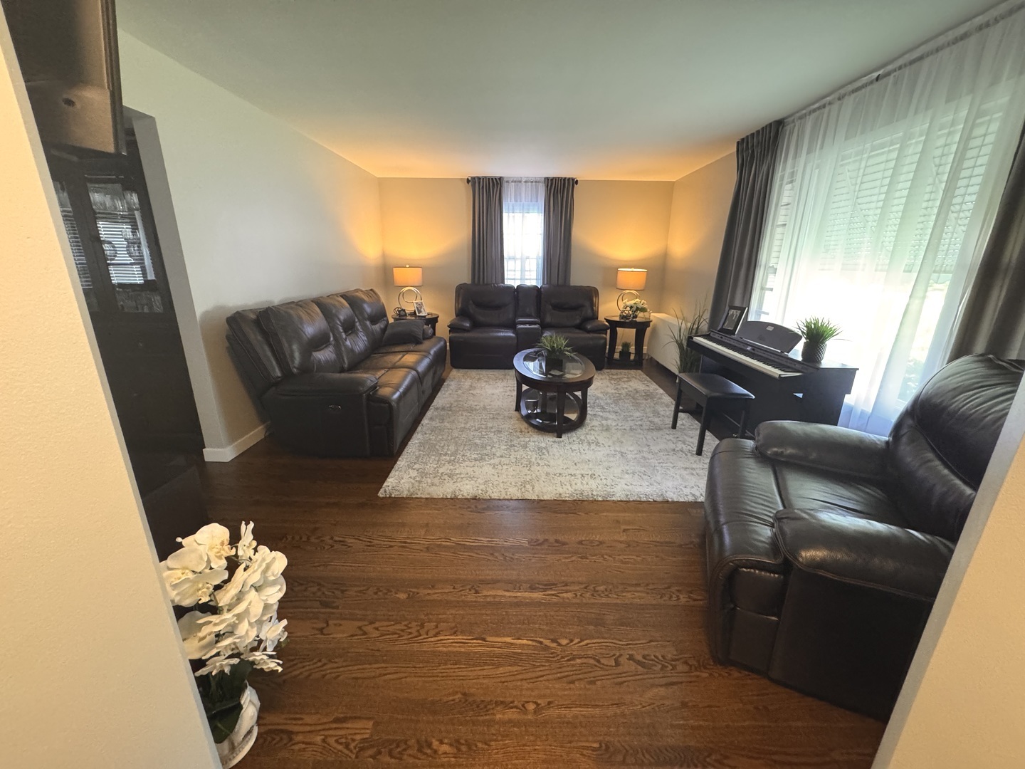 5th image of 1314 S Cora St, Des Plaines, IL 60018 | MLS# 12660224