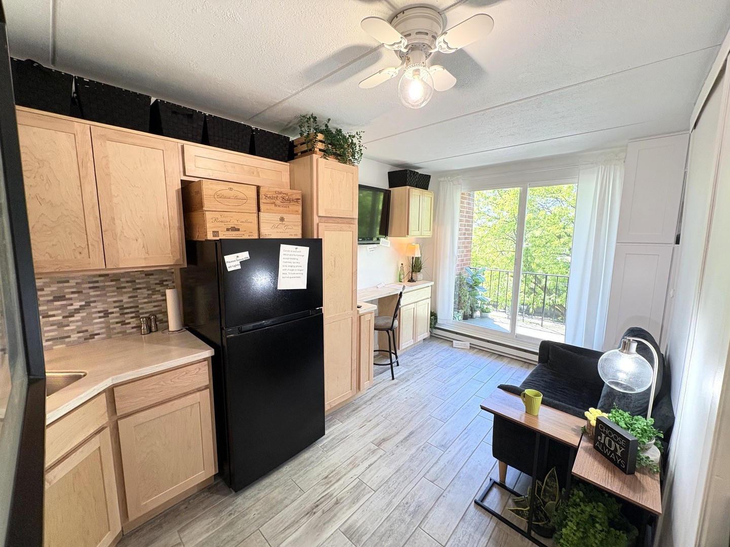 Homes for sale in Elmhurst, IL | 255 S West Ave #403, Elmhurst, IL 60126 | MLS# 12660511