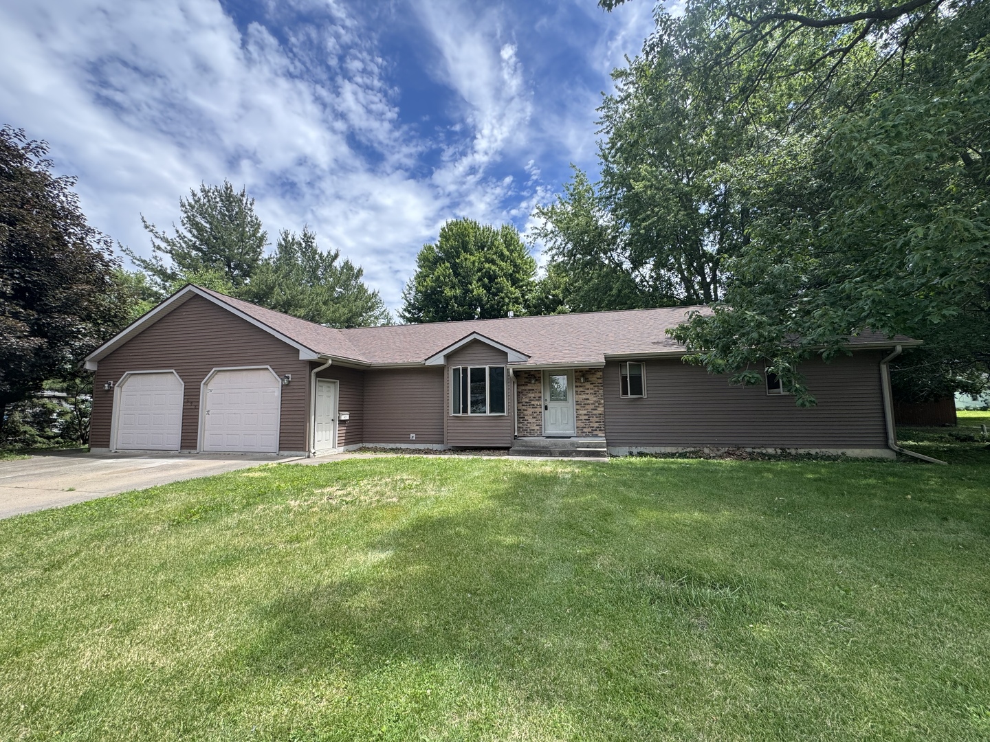 Homes for sale in Aledo, IL | 502 Sw 8th Ave, Aledo, IL 61231 | MLS# 12660725