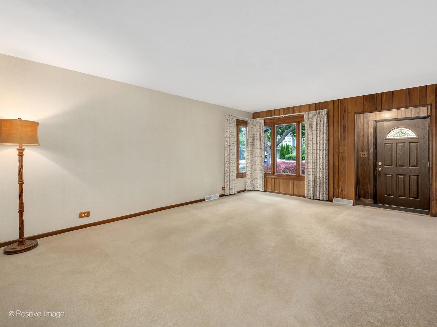 Homes for sale in Glen Ellyn, IL | 393 Grandview Ave, Glen Ellyn, IL 60137 | MLS# 12660818
