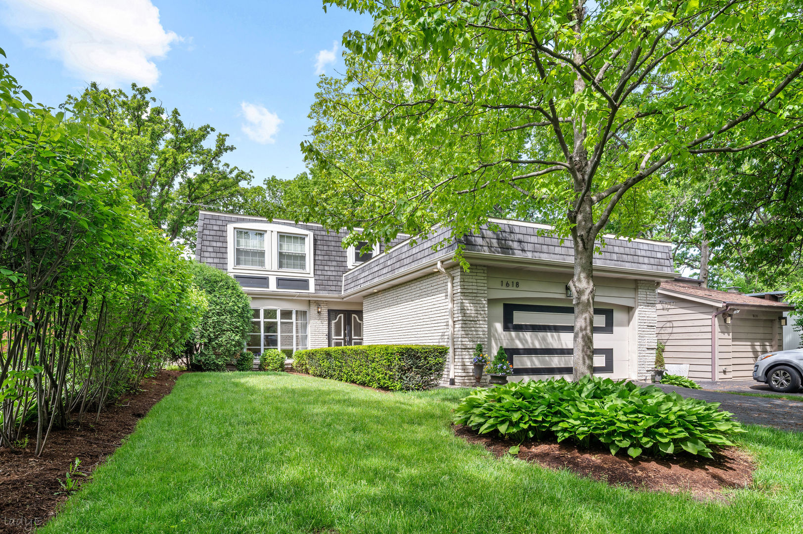 Homes for sale in Highland Park, IL | 1618 Mccraren Rd, Highland Park, IL 60035 | MLS# 12660915