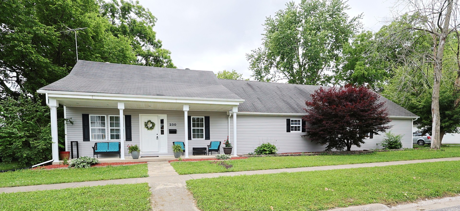 Homes for sale in Carlyle, IL | 230 Fairfax St, Carlyle, IL 62231 | MLS# 12661045