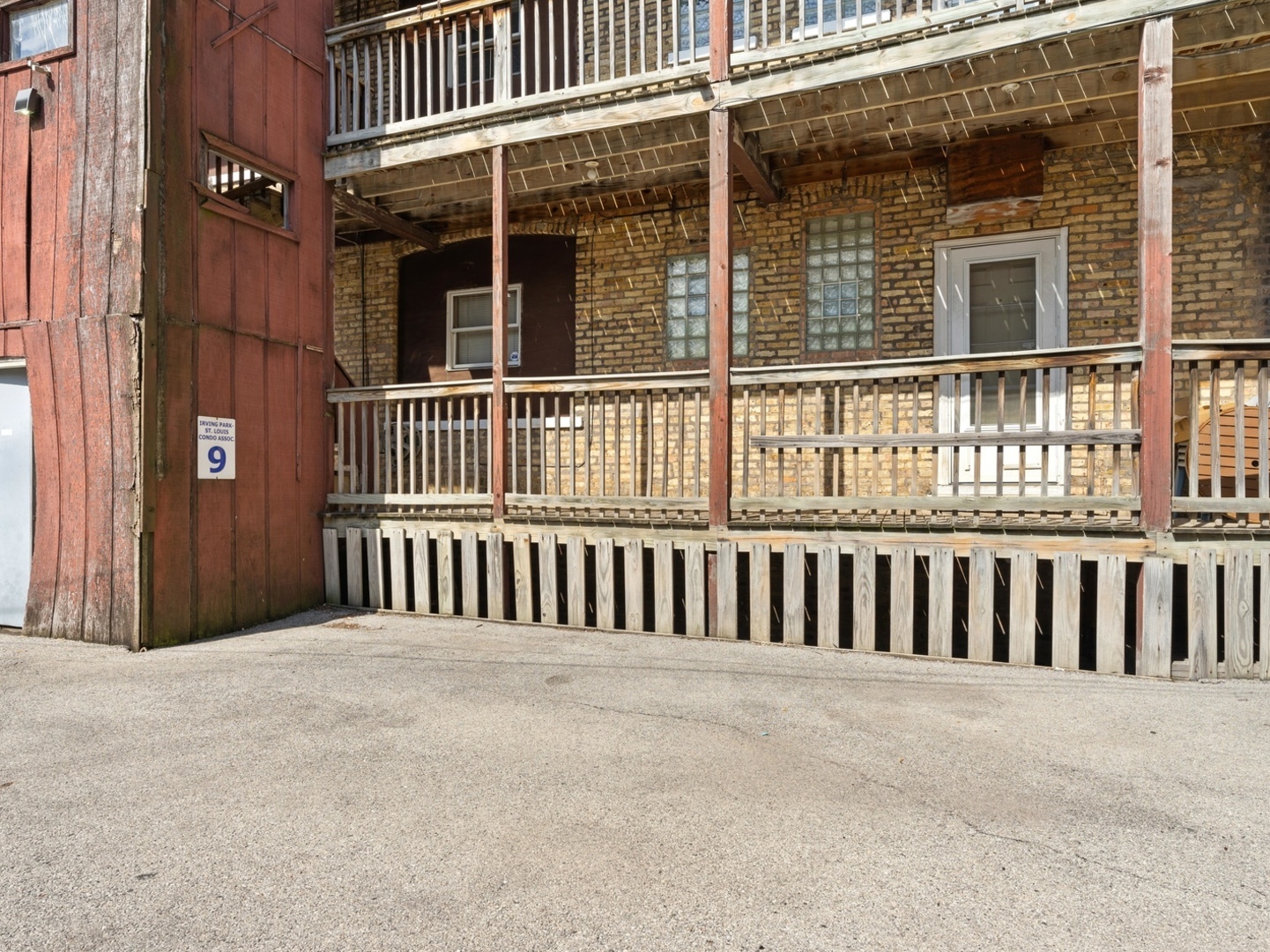 Homes for sale in Chicago, IL | 3951 N St Louis Ave #1, Chicago, IL 60618 | MLS# 12661076