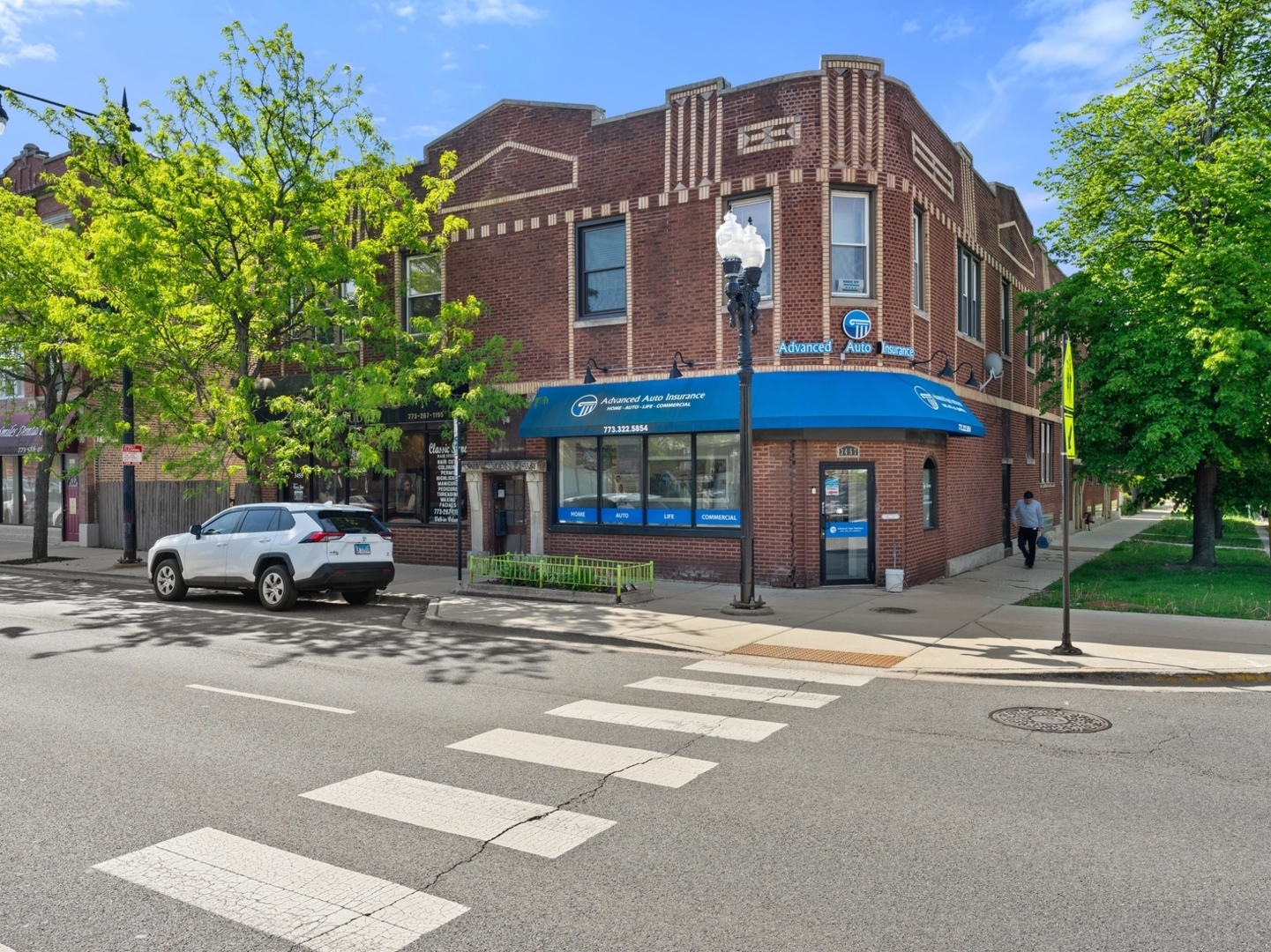 Homes for sale in Chicago, IL | 3951 N St Louis Ave #1, Chicago, IL 60618 | MLS# 12661076