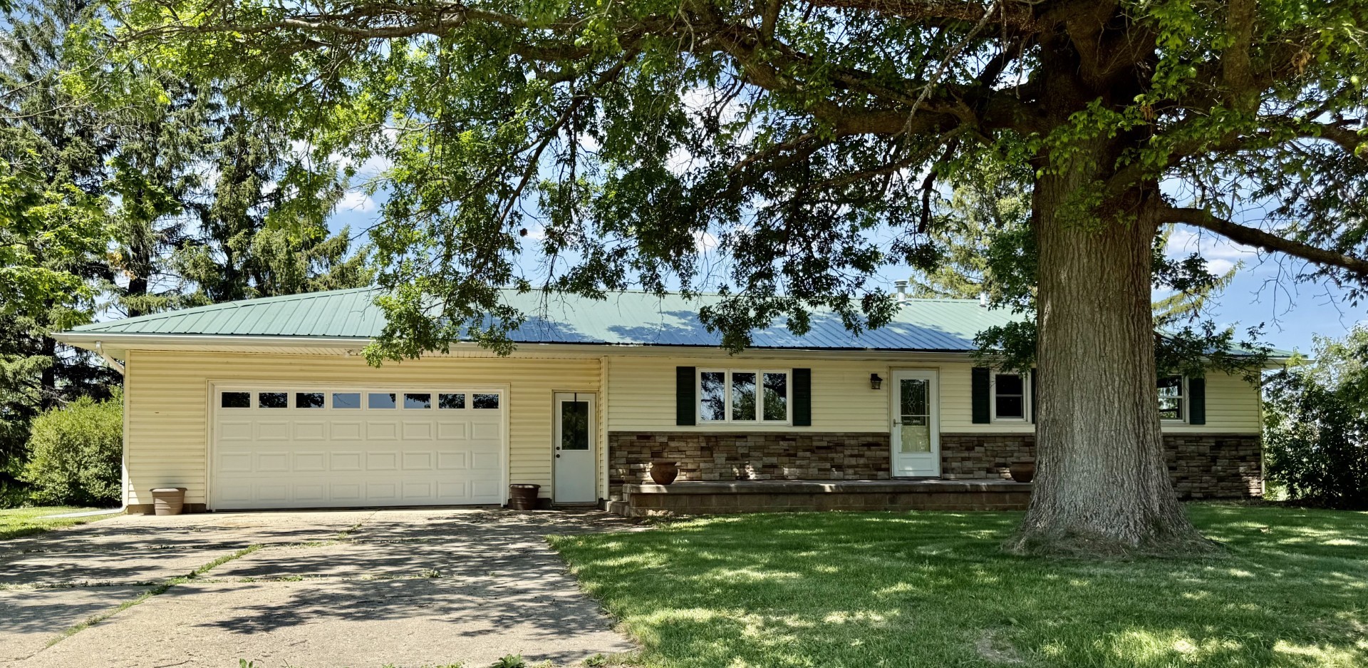 Homes for sale in Kewanee, IL | 24508 County Hwy 28, Kewanee, IL 61443 | MLS# 12661181