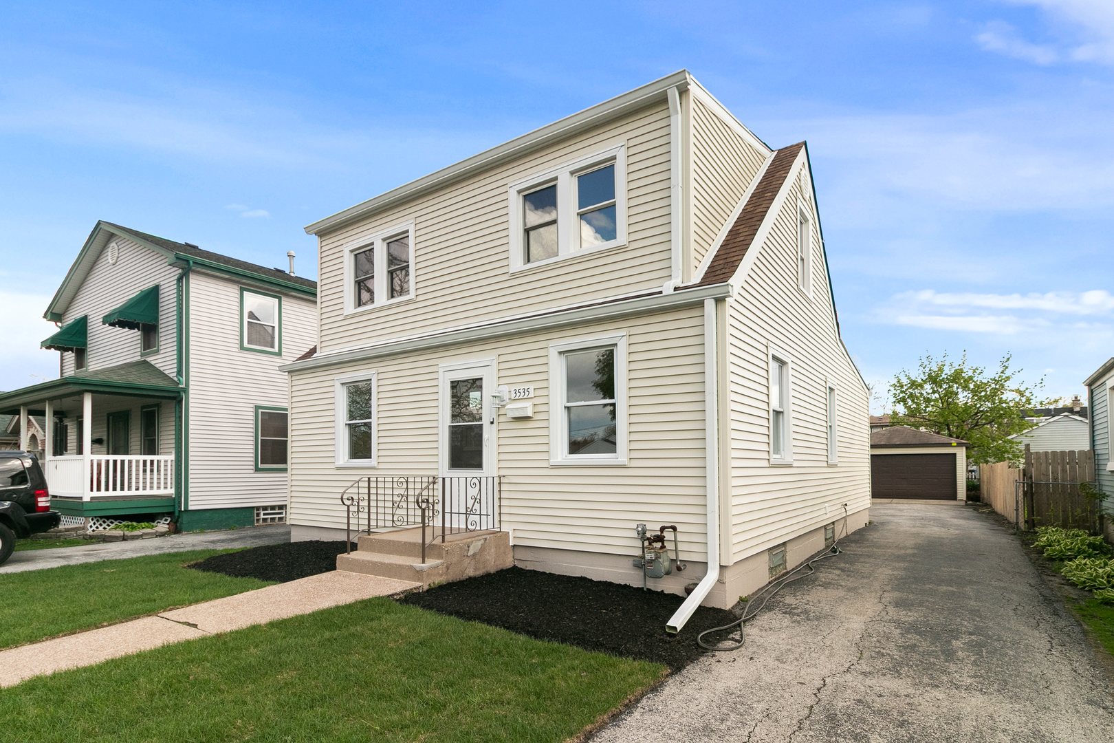 Homes for sale in Chicago, IL | 3535 W 116th Pl, Chicago, IL 60655 | MLS# 12661182