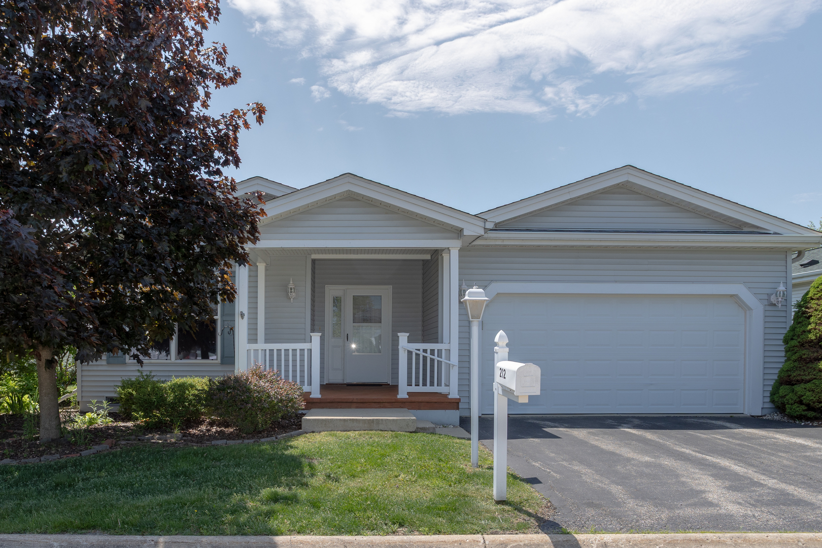 Homes for sale in Grayslake, IL | 212 Rodeo Dr #2179, Grayslake, IL 60030 | MLS# 12661183