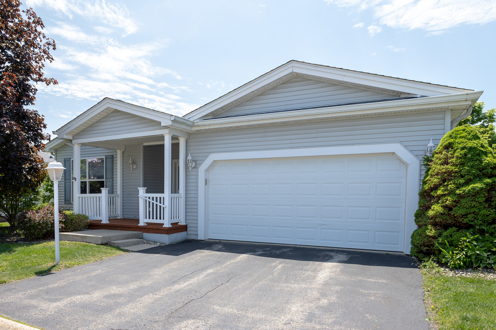 Homes for sale in Grayslake, IL | 212 Rodeo Dr #2179, Grayslake, IL 60030 | MLS# 12661183