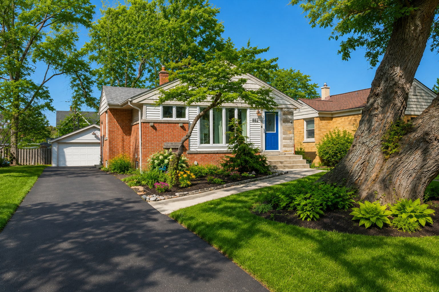 Homes for sale in Glen Ellyn, IL | 882 Hillside Ave, Glen Ellyn, IL 60137 | MLS# 12661199