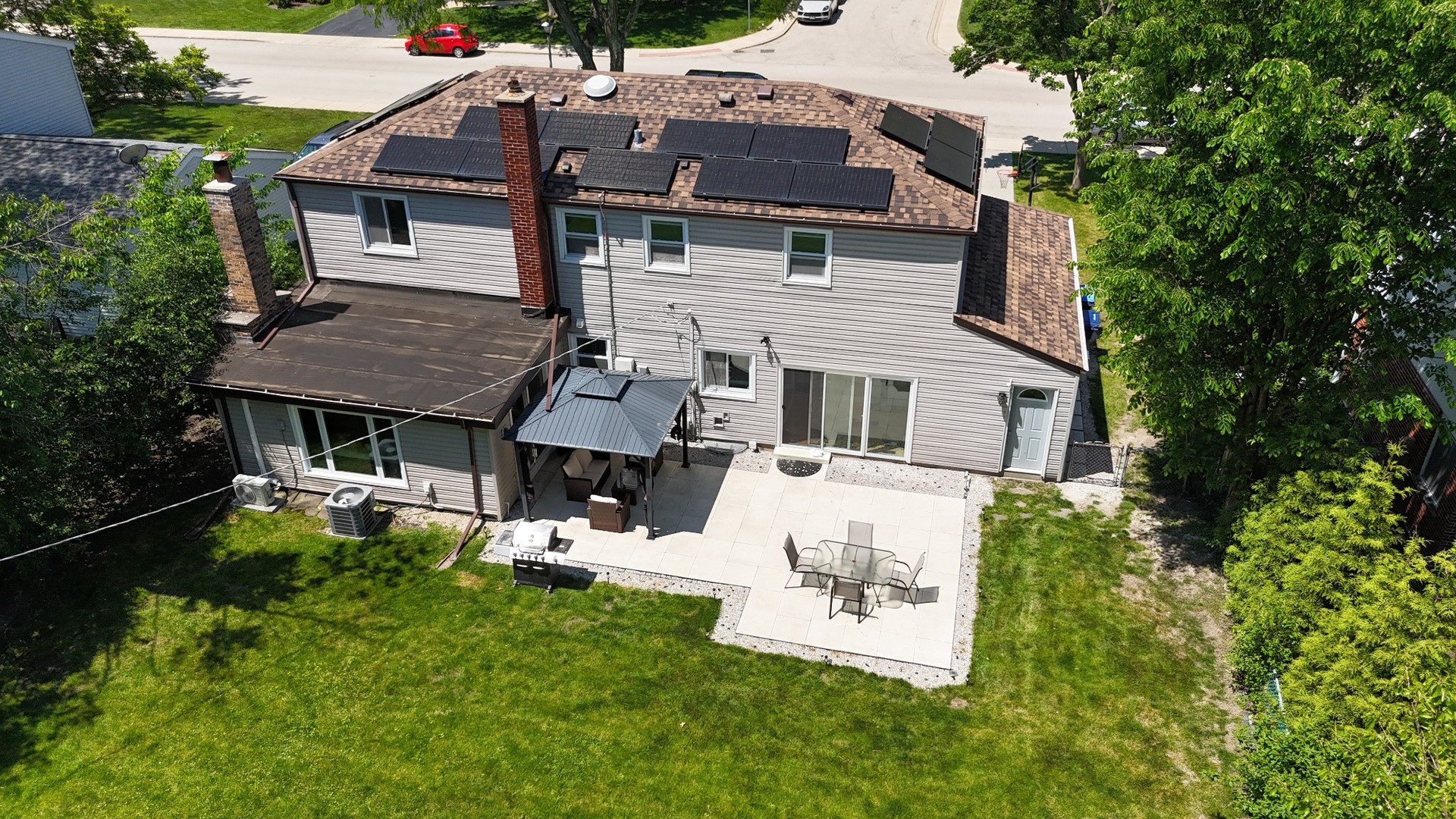 Homes for sale in Deerfield, IL | 121 Pine St, Deerfield, IL 60015 | MLS# 12661421