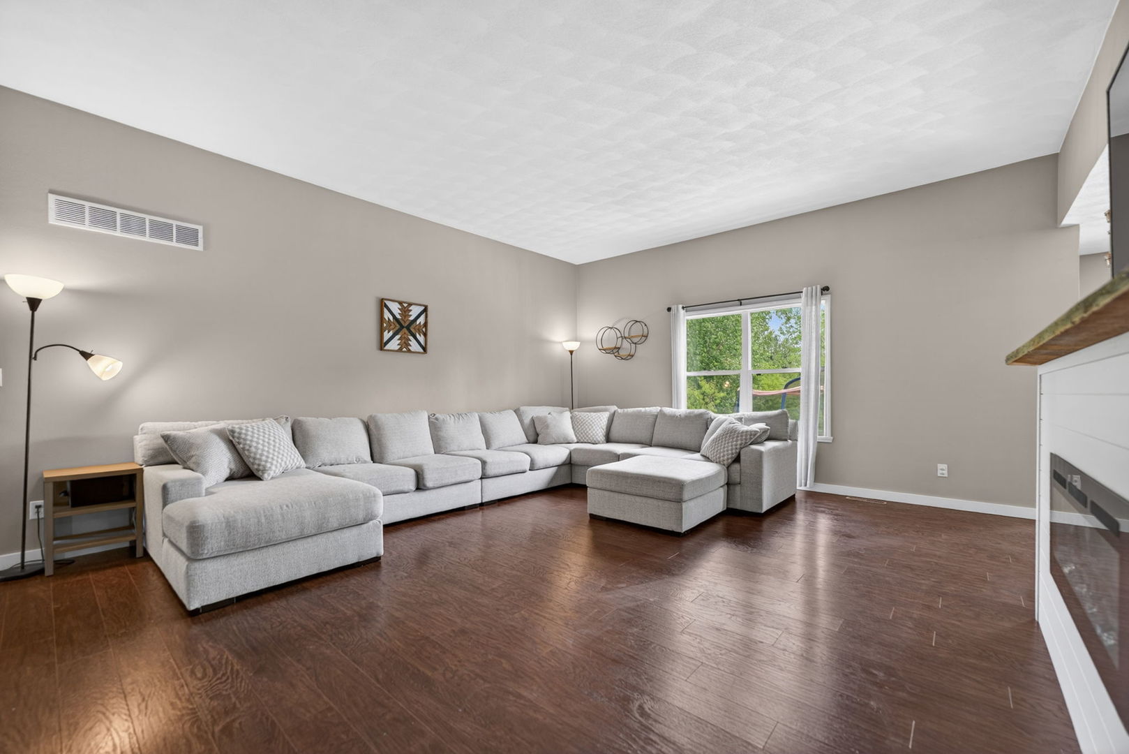Homes for sale in Poplar Grove, IL | 14045 Tallgrass Trl, Poplar Grove, IL 61065 | MLS# 12661437