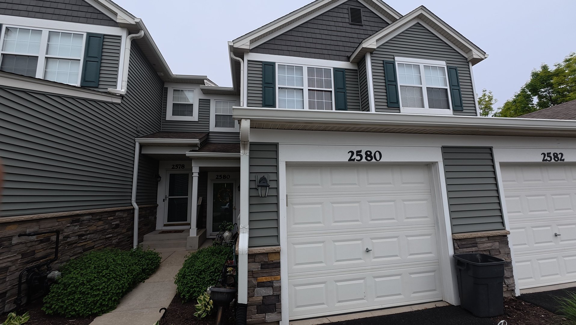 Homes for sale in Naperville, IL | 2580 Golf Ridge Cir, Naperville, IL 60563 | MLS# 12661439