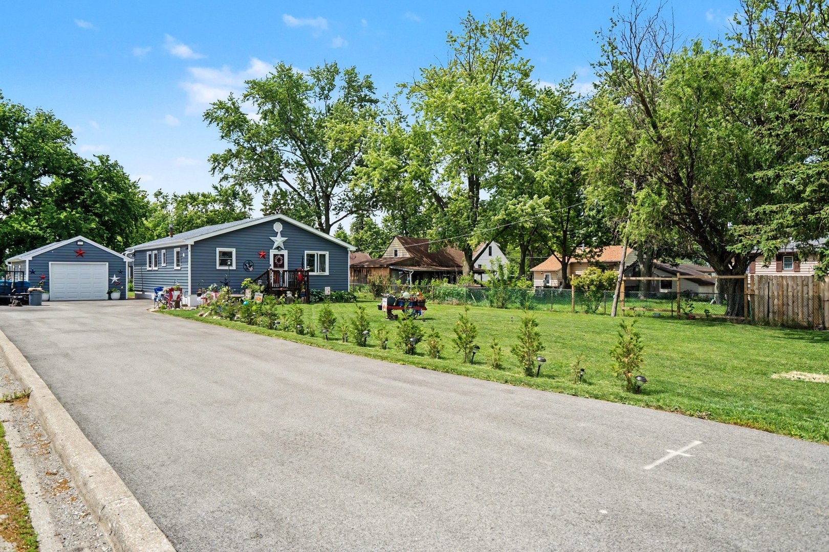 Homes for sale in Monee, IL | 5203 W Court St, Monee, IL 60449 | MLS# 12661456