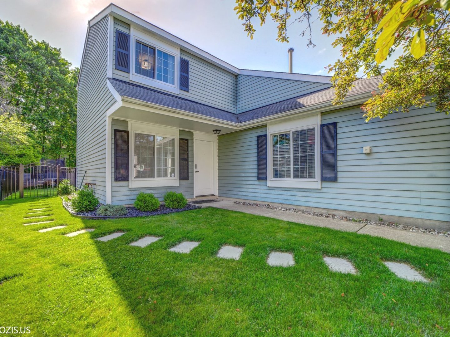 Homes for sale in Buffalo Grove, IL | 447 Ferndale Ct, Buffalo Grove, IL 60089 | MLS# 12661457