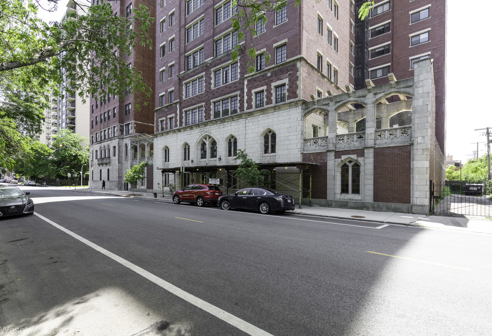 Homes for sale in Chicago, IL | 6700 S Crandon Ave, Chicago, IL 60649