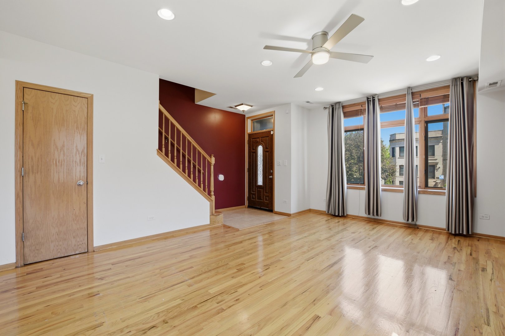 Homes for sale in Chicago, IL | 3139 W Washington Blvd, Chicago, IL 60612 | MLS# 12661573