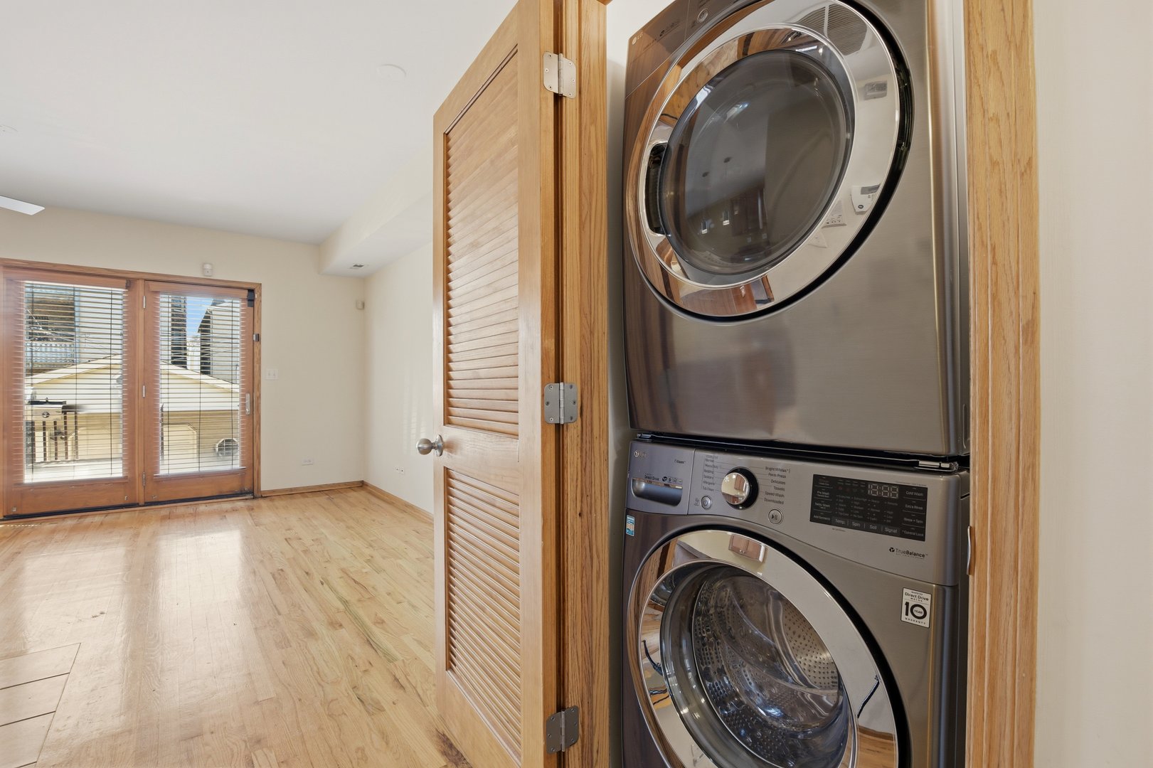 Homes for sale in Chicago, IL | 3139 W Washington Blvd, Chicago, IL 60612 | MLS# 12661573