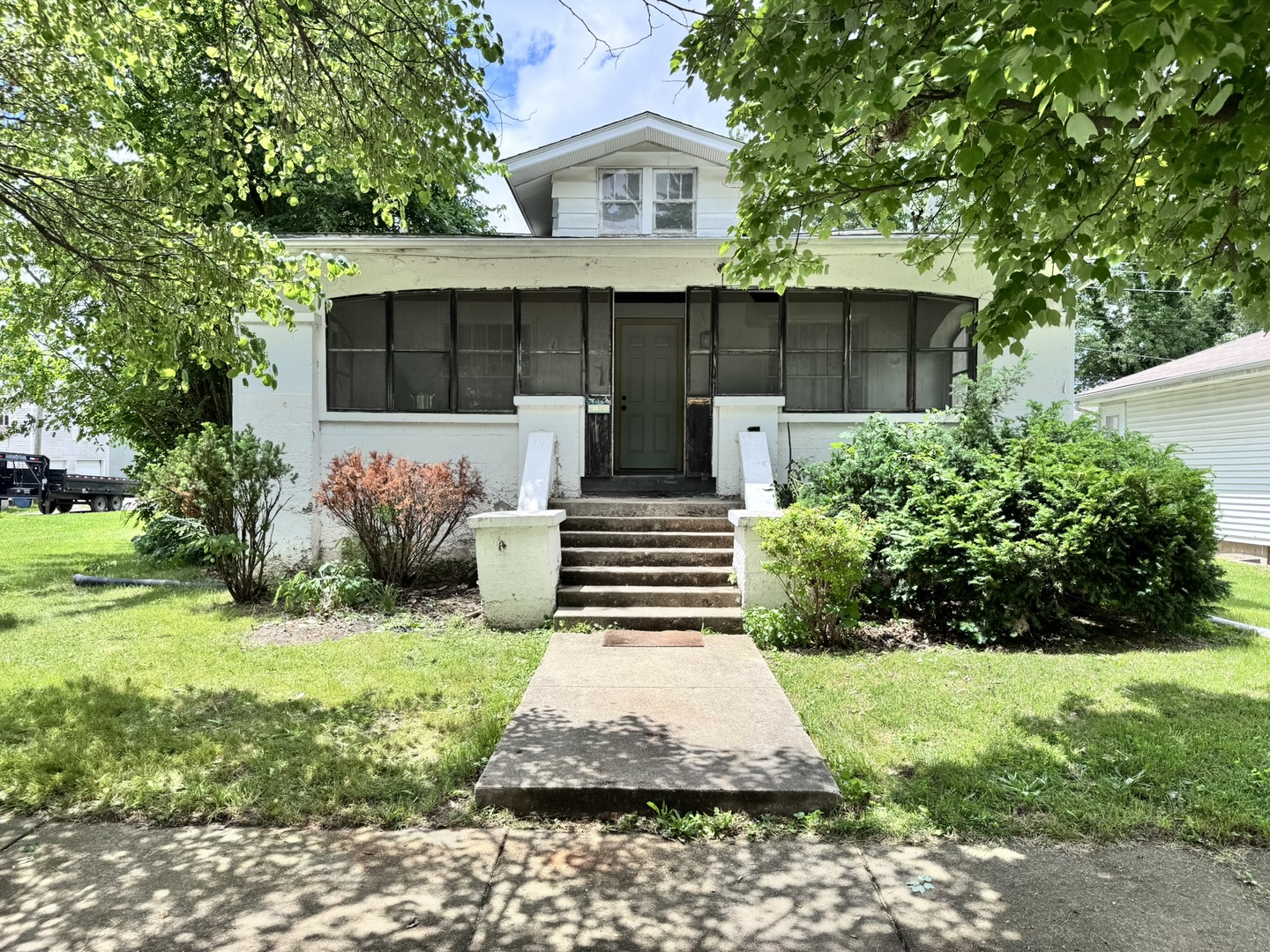 Homes for sale in Centralia, IL | 404 S Perrine, Centralia, IL 62801 | MLS# 12661609
