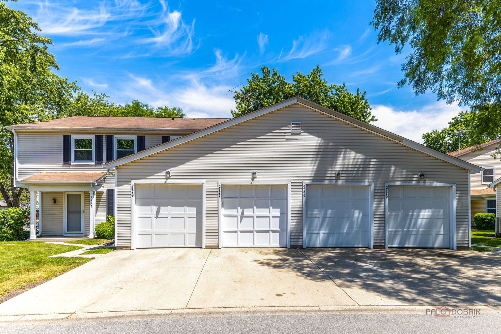 Homes for sale in Palatine, IL | 2177 N Dogwood Ln, Palatine, IL 60074