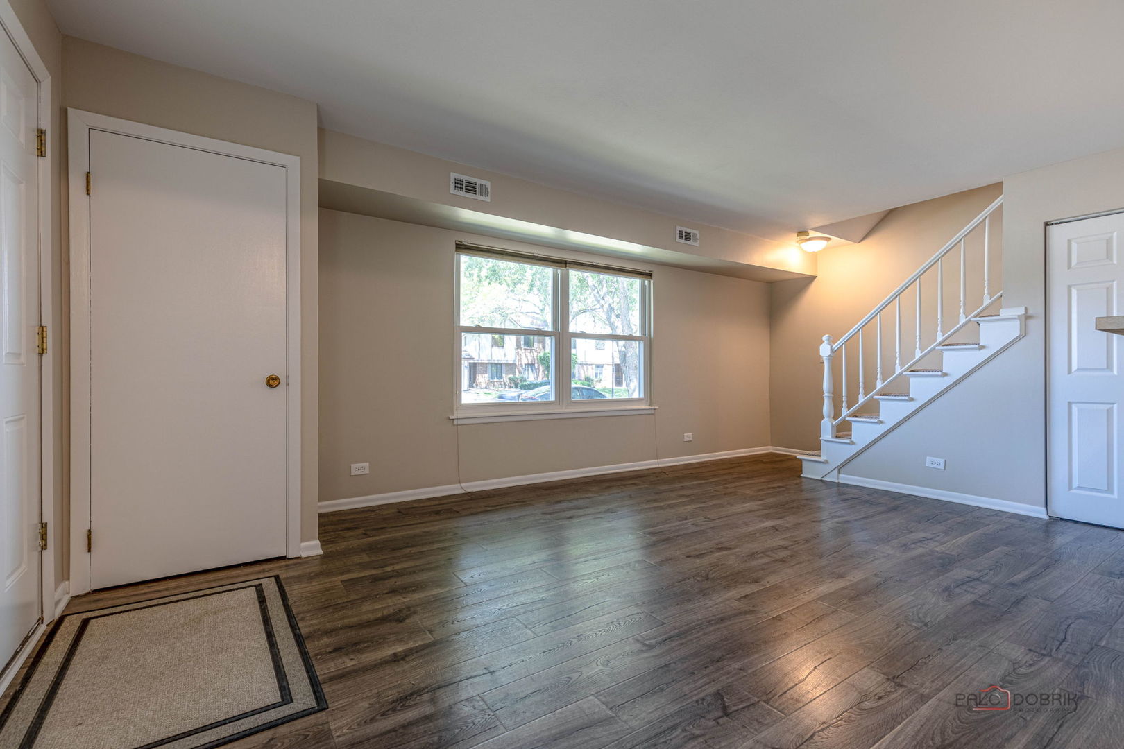 Homes for sale in Palatine, IL | 2177 N Dogwood Ln, Palatine, IL 60074