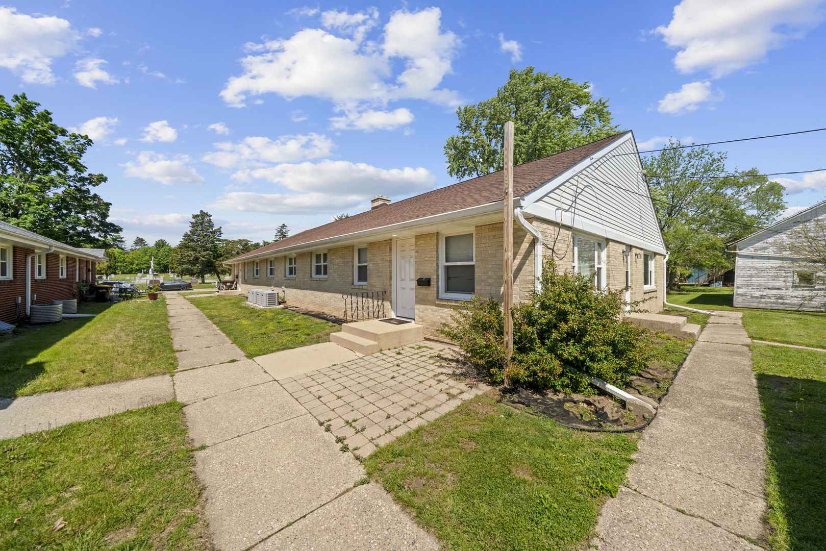 Homes for sale in Rockford, IL | 1819 Logan St, Rockford, IL 61103 | MLS# 12661655