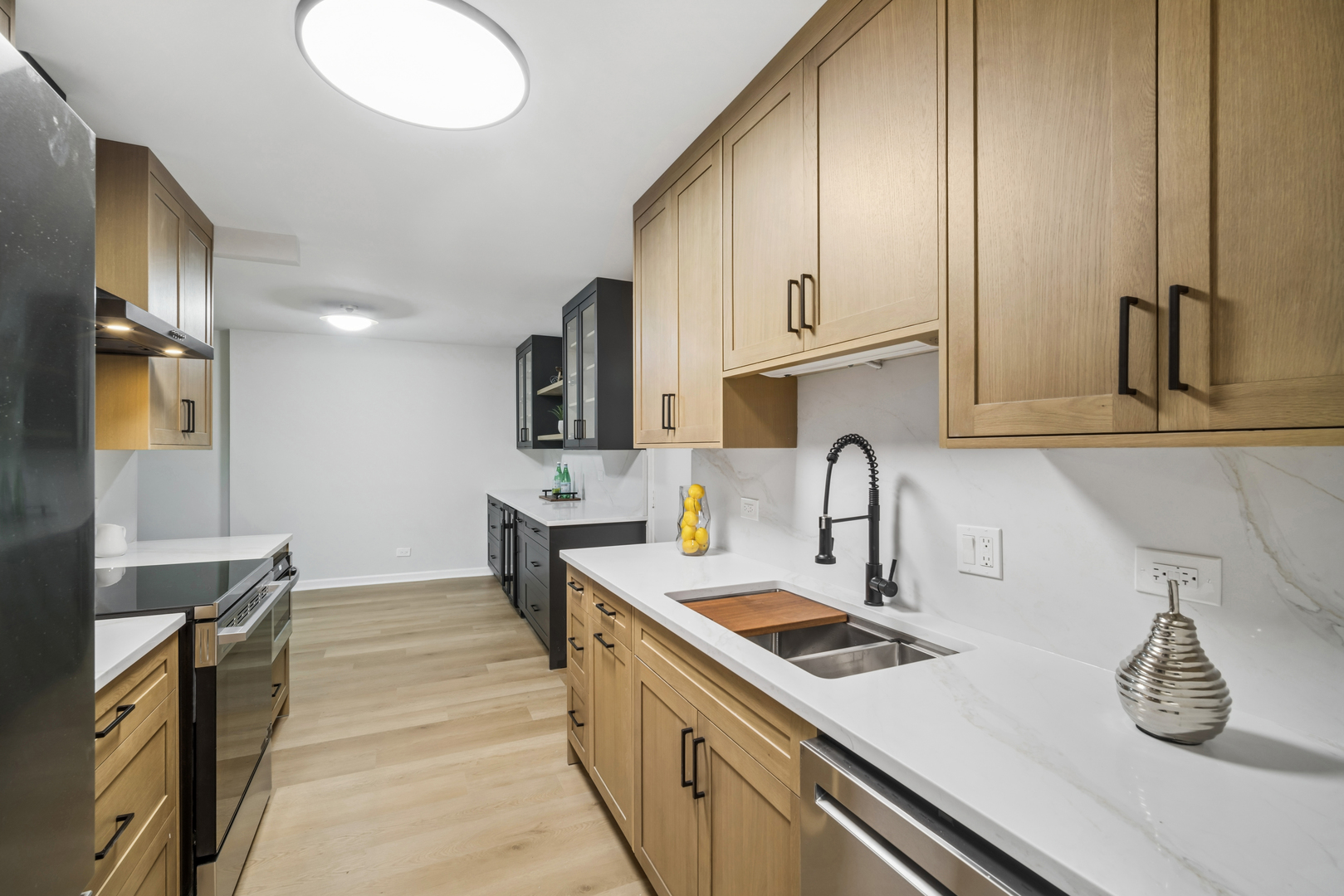 Homes for sale in Northbrook, IL | 1621 Mission Hills Rd #404, Northbrook, IL 60062 | MLS# 12661728