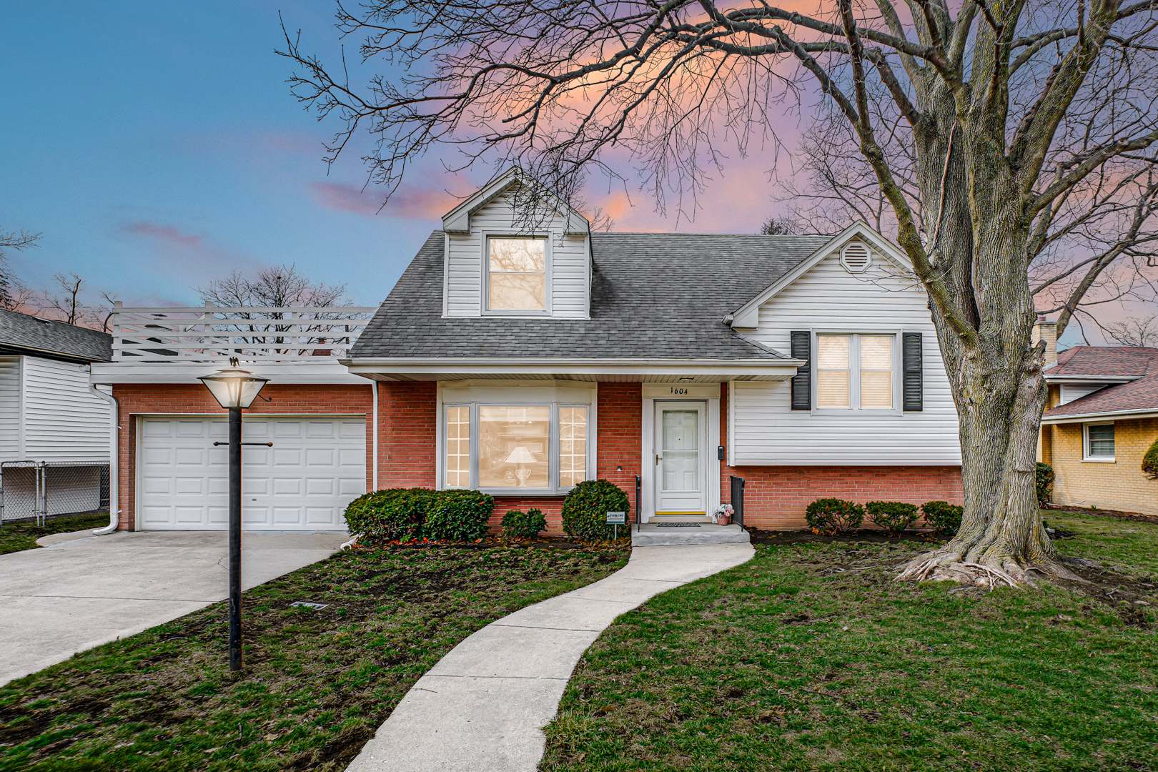 Homes for sale in Park Ridge, IL | 1604 S Greenwood Ave, Park Ridge, IL 60068 | MLS# 12661784