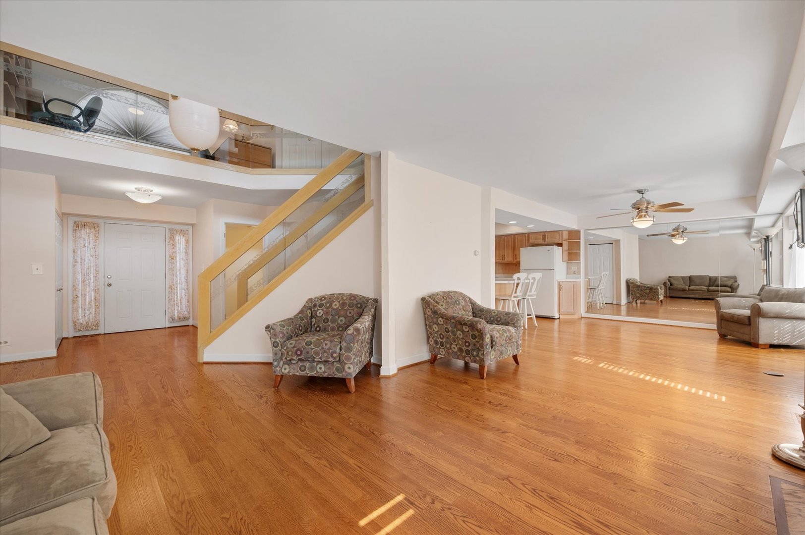 Homes for sale in Wood Dale, IL | 475 Sarah Ct, Wood Dale, IL 60191 | MLS# 12661870