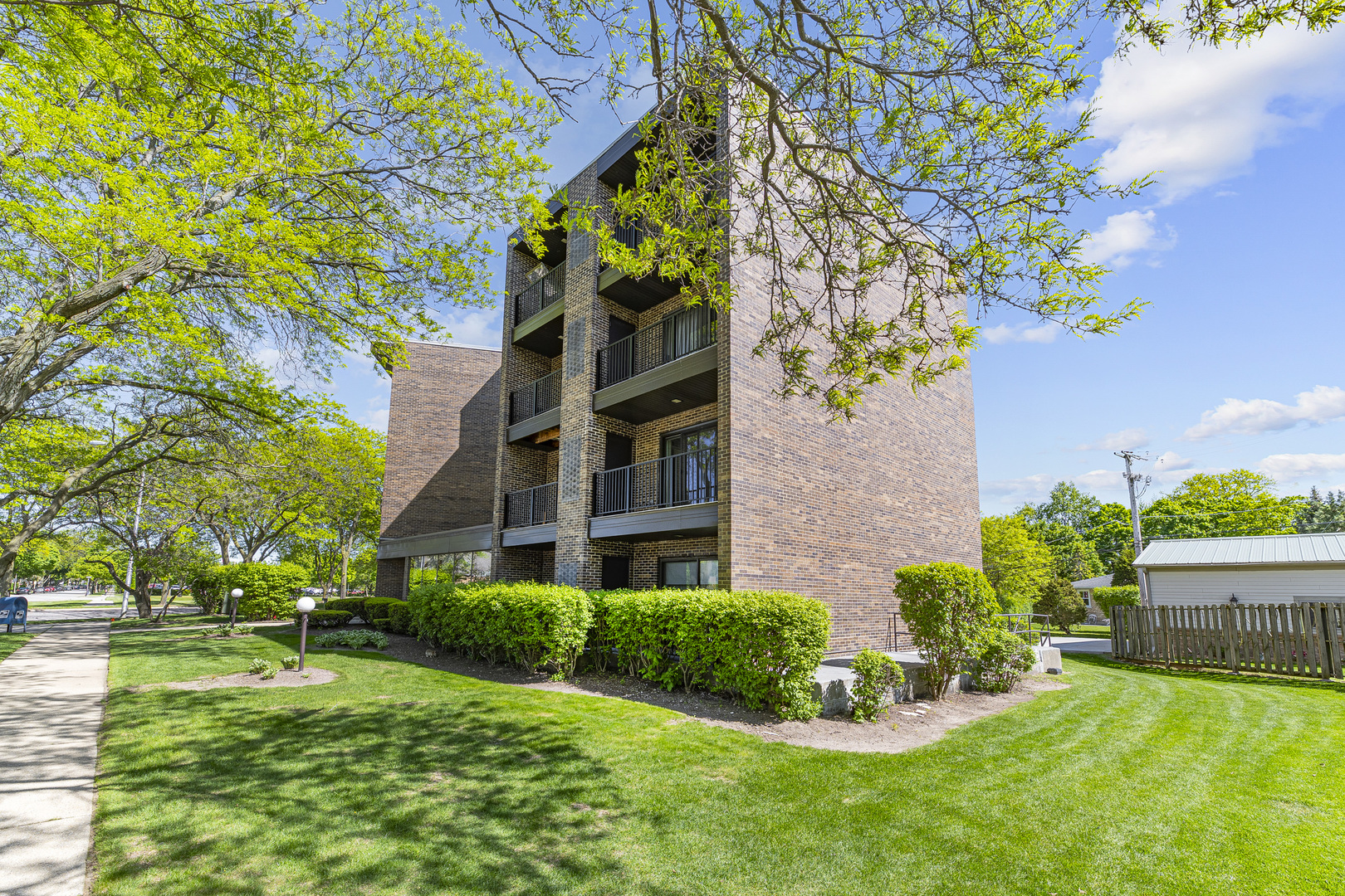 Homes for sale in Skokie, IL | 5019 Mulford St #201, Skokie, IL 60077 | MLS# 12661894