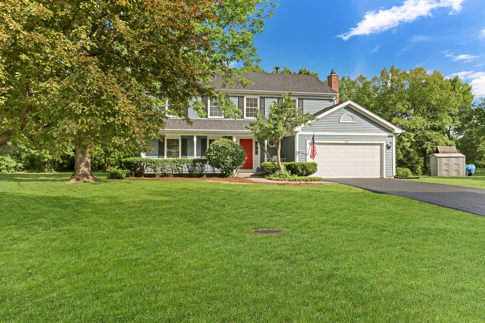 Homes for sale in Gurnee, IL | 827 Hartford Dr, Gurnee, IL 60031 | MLS# 12661916
