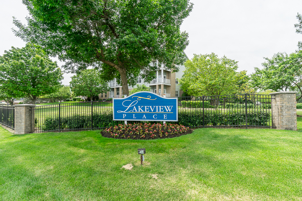 Homes for sale in Addison, IL | 1291 W Lake St #103, Addison, IL 60101 | MLS# 12661931