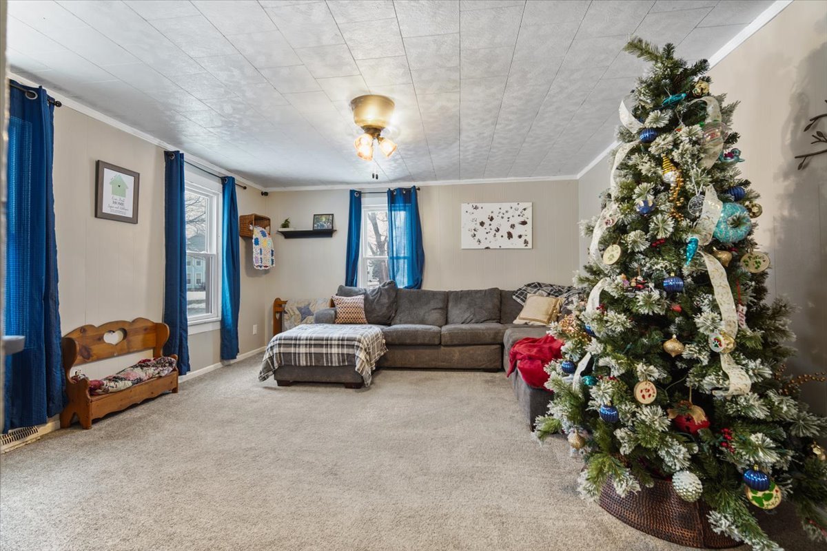 Homes for sale in Flanagan, IL | 112 N Jefferson St, Flanagan, IL 61740 | MLS# 12661986