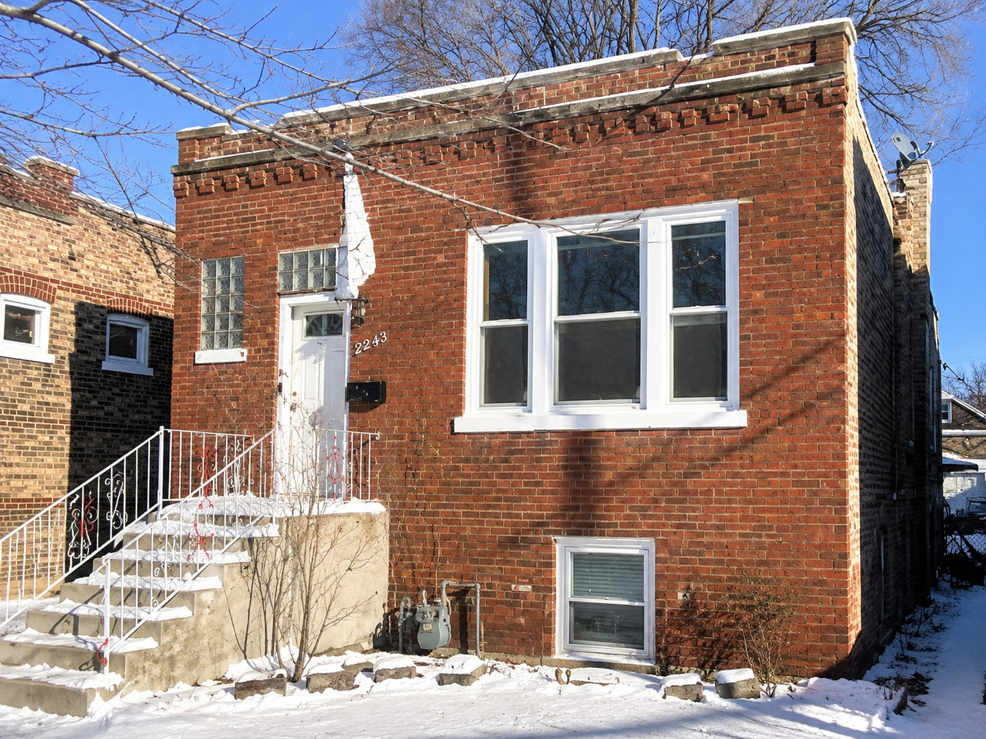 Homes for sale in Berwyn, IL | 2243 S Kenilworth Ave, Berwyn, IL 60402 | MLS# 12662015