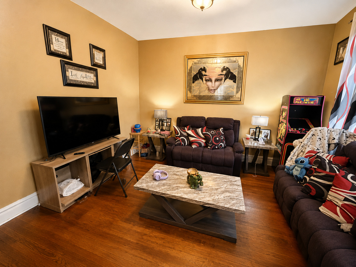 Homes for sale in Berwyn, IL | 2243 S Kenilworth Ave, Berwyn, IL 60402 | MLS# 12662015