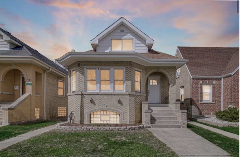 Homes for sale in Chicago, IL | 3010 N Nottingham Ave, Chicago, IL 60634 | MLS# 12662017