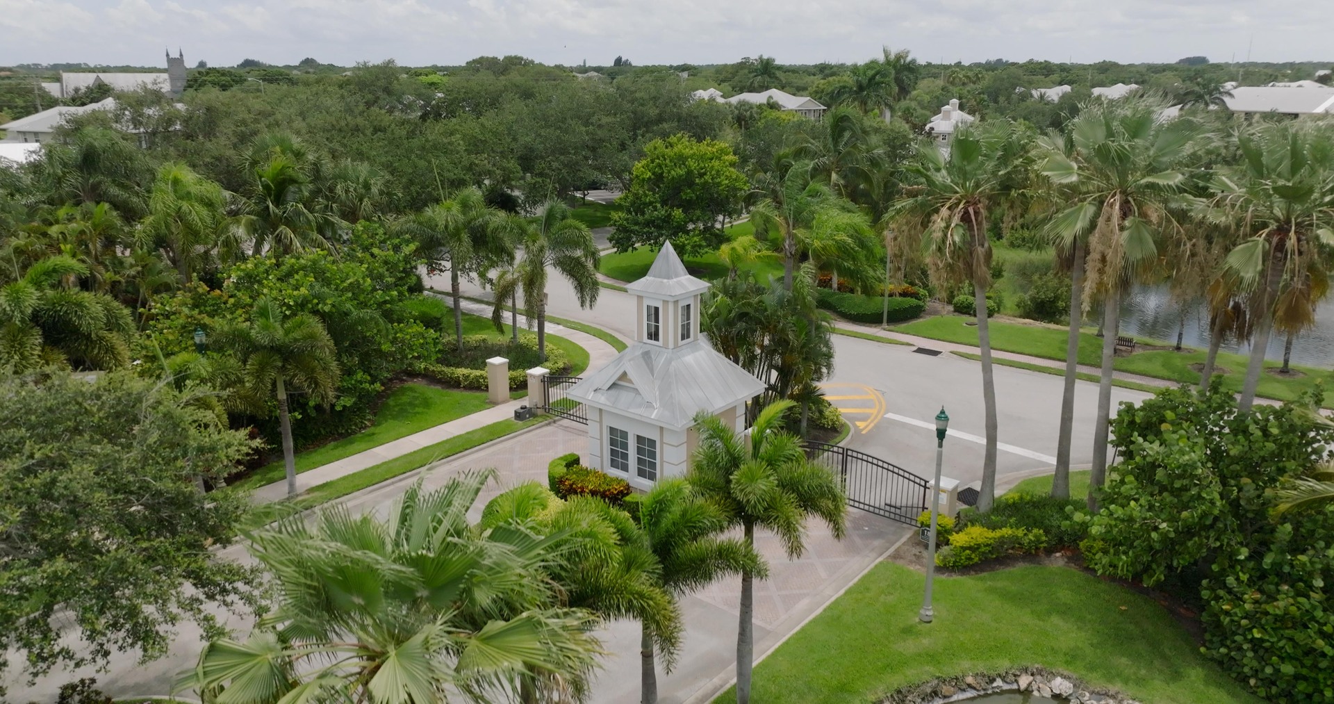 Homes for sale in Vero Beach, FL | 1875 Bridgepointe Cir #31, Vero Beach, FL 32960 | MLS# 12662094