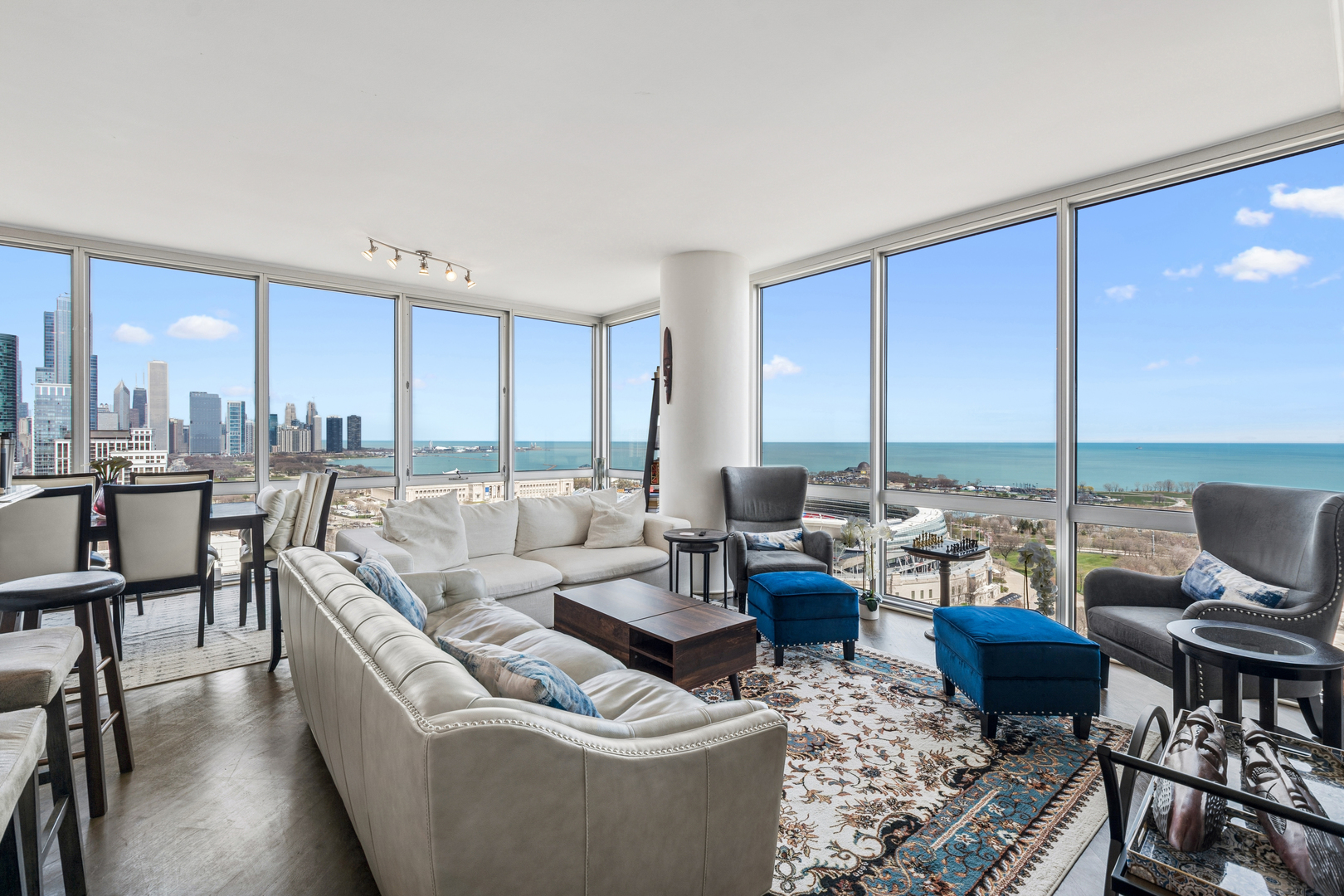 Homes for sale in Chicago, IL | 1629 S Prairie Ave #2701, Chicago, IL 60616 | MLS# 12662106