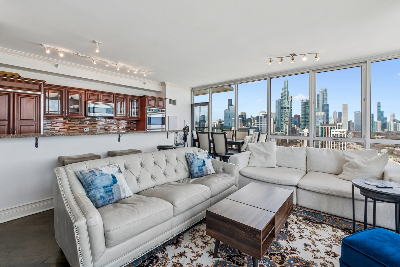 Homes for sale in Chicago, IL | 1629 S Prairie Ave #2701, Chicago, IL 60616 | MLS# 12662106