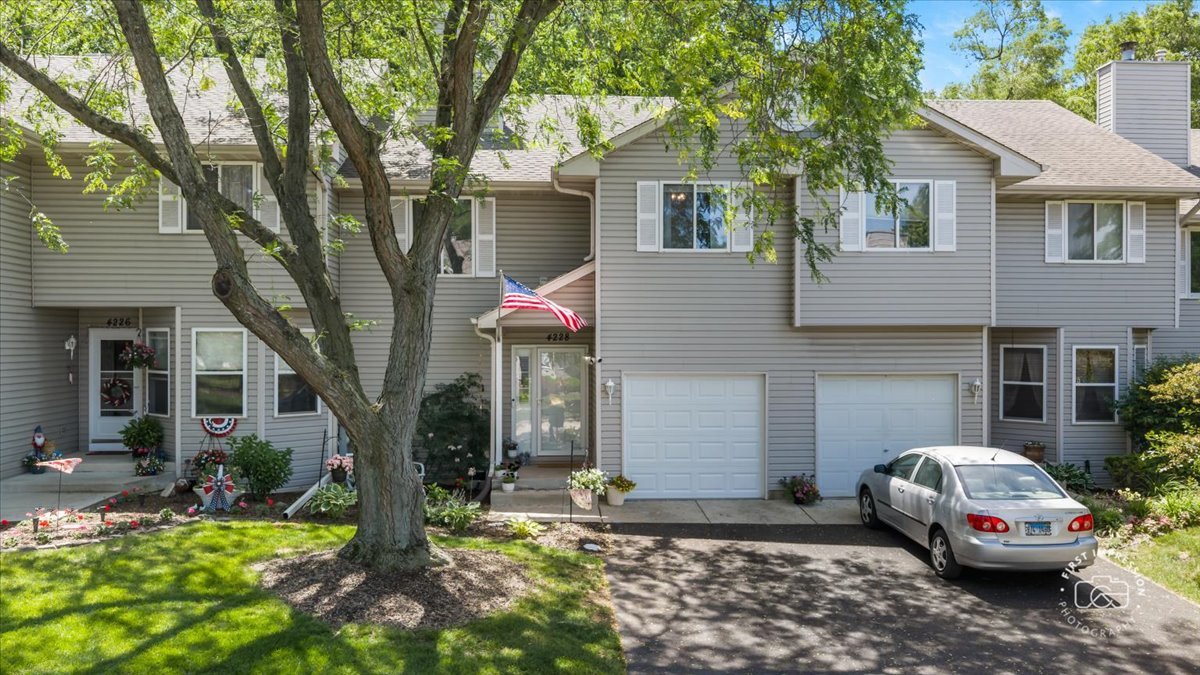 Homes for sale in Joliet, IL | 4228 Caribou Ct, Joliet, IL 60431 | MLS# 12662112