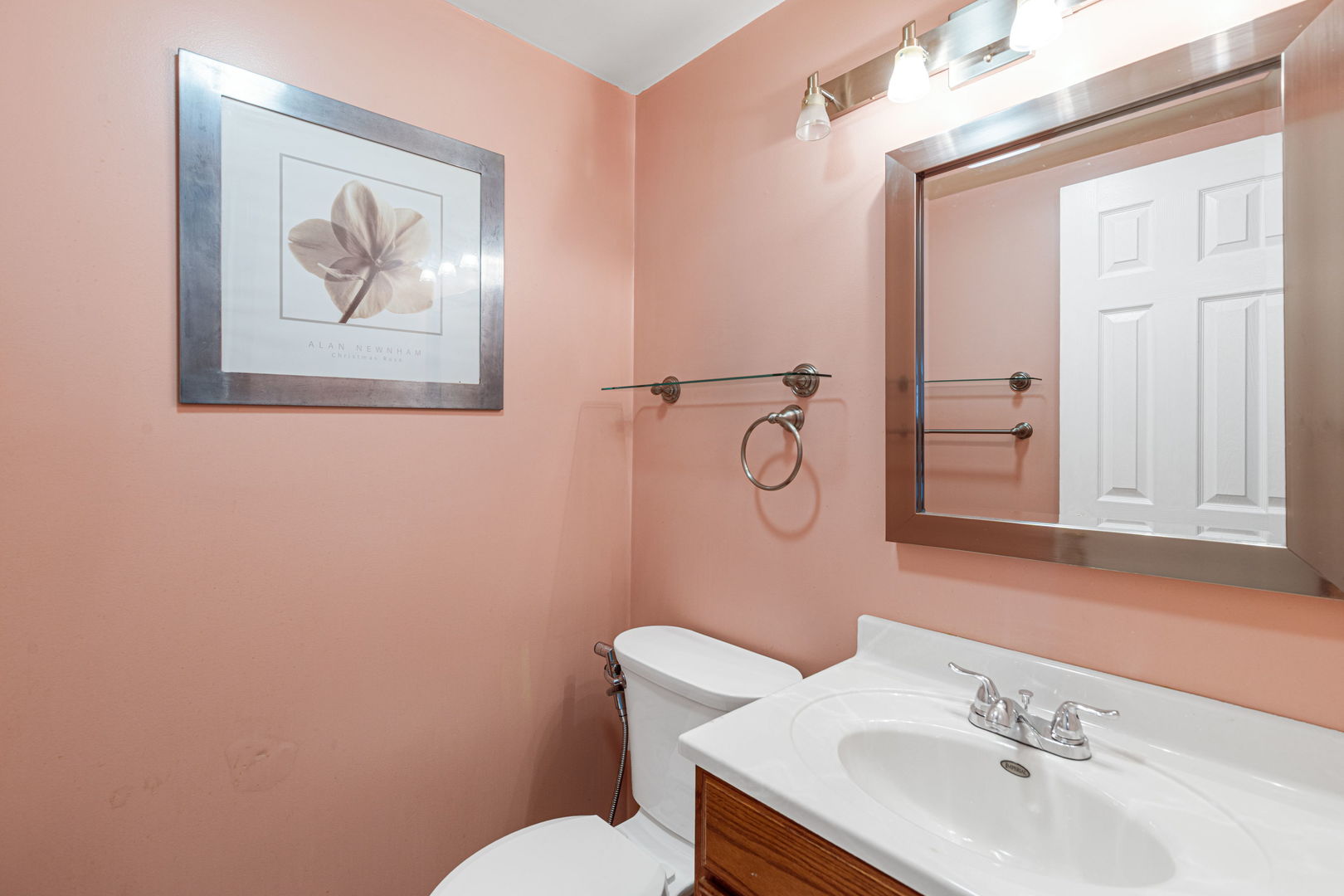 Homes for sale in Chicago, IL | 1727 W Estes Ave #C, Chicago, IL 60626 | MLS# 12662118