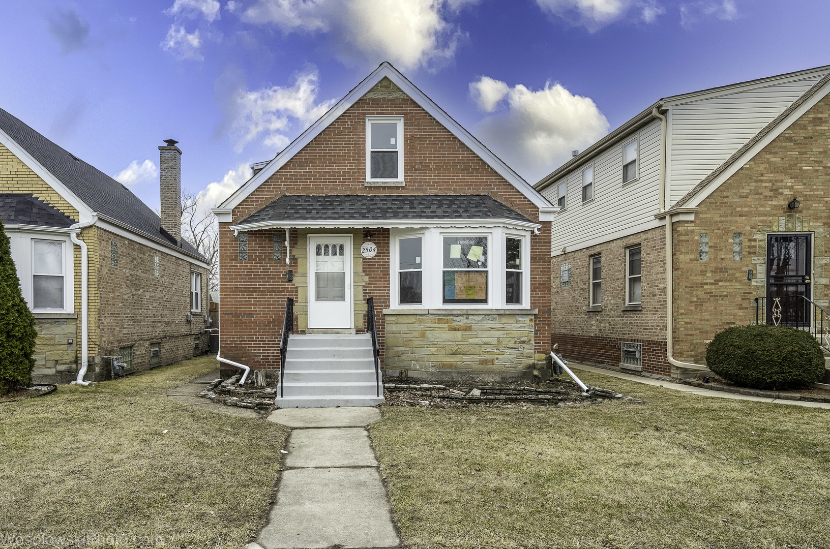 Homes for sale in River Grove, IL | 2504 Leyden Ave, River Grove, IL 60171 | MLS# 12662119